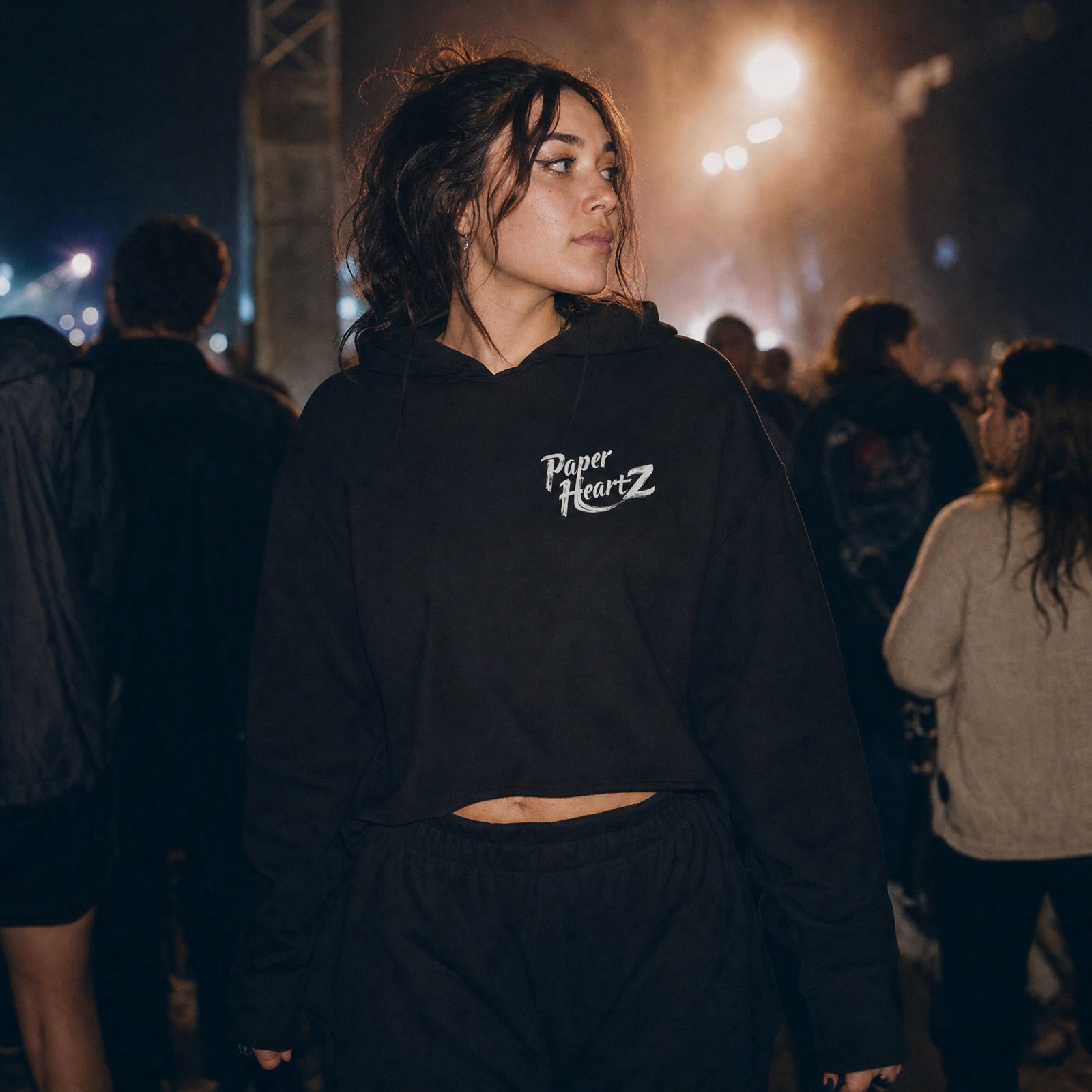 Crops, V-Necks & Crewnecks